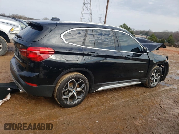 2018 BMW X1 sDrive28i with VIN WBXHU7C30J5H42110, listed as a Copart auction lot 70757602 with 50,516 mi miles. Bid and sale history available at carsss.com. Image 3.