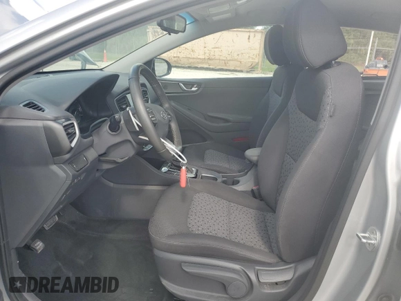 2019 Hyundai Ioniq z VIN KMHC65LD4KU181943, wystawiony jako Copart lot #58343815 z przebiegiem 14 907 mil mil oraz Szkoda całkowita • Salvage title. Historia ofert i sprzedaży dostępna na DreamBid. Obrazek 7.
