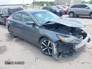 2018 Nissan Altima SR with VIN 1N4AL3AP2JC229312, listed as a IAAI auction lot 42099101 with 106,408 mi miles and . Bid and sale history available at carsss.com. Image 1.