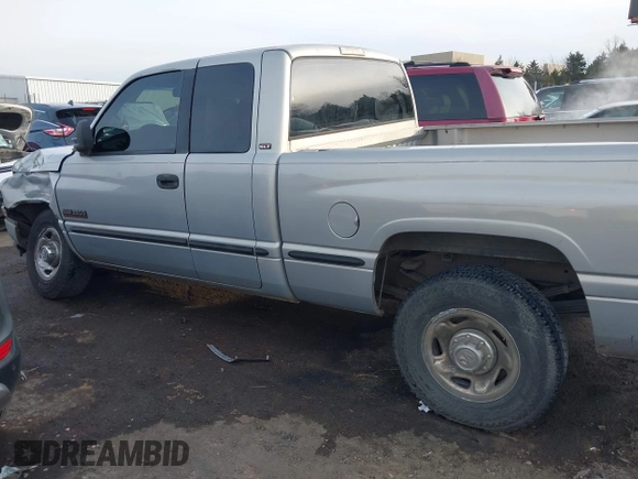 1999 Dodge Ram 2500 with VIN 3B7KC2363XG124121, listed as a IAAI auction lot 41404032 with 250,307 mi miles. Bid and sale history available at carsss.com. Image 14.