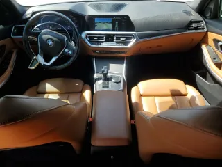 2020 BMW 3 Series 330i с VIN 3MW5R1J07L8B18165, выставлен на аукционе Copart как лот 57504115 с пробегом 77 179 миль миль и Списание • Salvage title. История ставок и продаж доступна на DreamBid. Изображение 8.