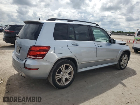 2015 Mercedes-Benz GLK 350 with VIN WDCGG5HB1FG402441, listed as a Copart auction lot 74671534 with 81,440 mi miles and Salvage Title. Bid and sale history available at DreamBid. Image 3.