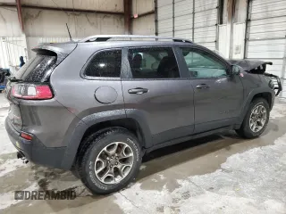 2020 Jeep Cherokee Trailhawk z VIN 1C4PJMBX5LD591873, wystawiony jako Copart lot #54308695 z przebiegiem 34 615 mil mil oraz Szkoda całkowita • Salvage title. Historia ofert i sprzedaży dostępna na DreamBid. Obrazek 3.