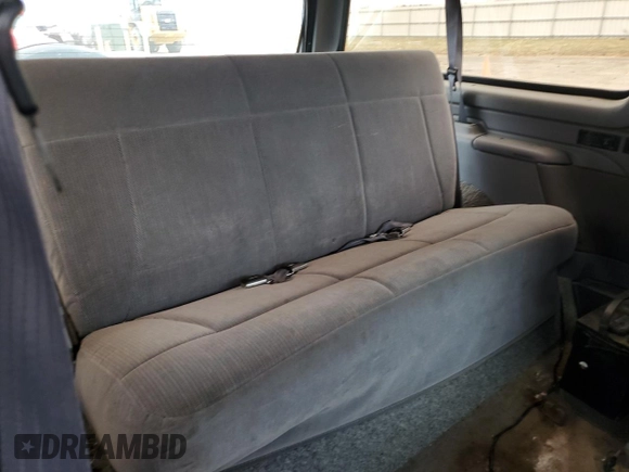 1994 Ford Bronco Custom with VIN 1FMEU15H7RLA18596, listed as a Copart auction lot 52549685 with Not Provided miles and Clean Title. Bid and sale history available at DreamBid. Image 10.