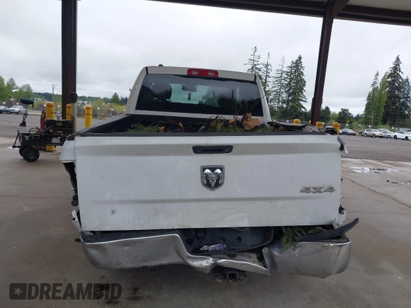 2014 Ram 1500 Tradesman z VIN 1C6RR7FGXES305972, wystawiony jako IAAI lot #42149659 z przebiegiem 163 374 mil mil oraz . Historia ofert i sprzedaży dostępna na DreamBid. Obrazek 16.