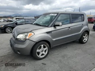 2011 Kia Soul + with VIN KNDJT2A26B7274160, listed as a Copart auction lot 54777655 with 187,597 mi miles and Salvage Title. Bid and sale history available at carsss.com. Image 1.