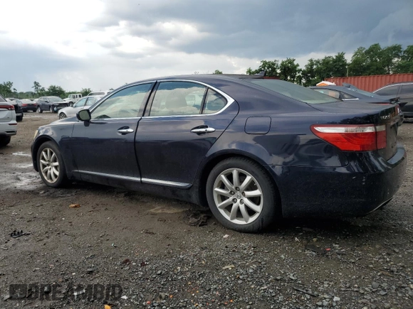 2007 Lexus LS 460 with VIN JTHBL46F175007134, listed as a Copart auction lot 63358695 with 228,885 mi miles and Clean title. Bid and sale history available at DreamBid. Image 2.