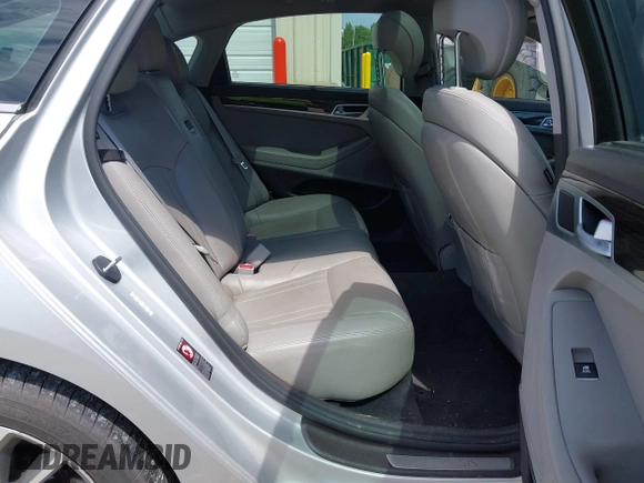 2017 Genesis G80 3.8L с VIN KMHGN4JE7HU168333, выставлен на аукционе IAAI как лот 42267987 с пробегом 70 891 миль миль и . История ставок и продаж доступна на DreamBid. Изображение 8.