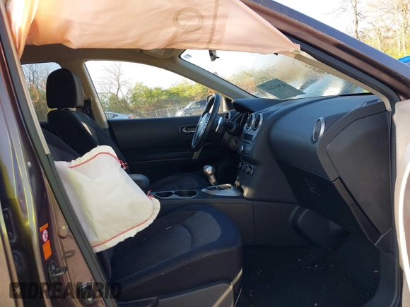 2008 Nissan Rogue SL with VIN JN8AS58V58W128582, listed as a IAAI auction lot 42055041 with 203,805 mi miles and . Bid and sale history available at DreamBid. Image 5.