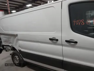 2024 Ford Transit Cargo with VIN 1FTYE1Y89RKA72434, listed as a IAAI auction lot 40788108 with 9,647 mi miles. Bid and sale history available at carsss.com. Image 13.