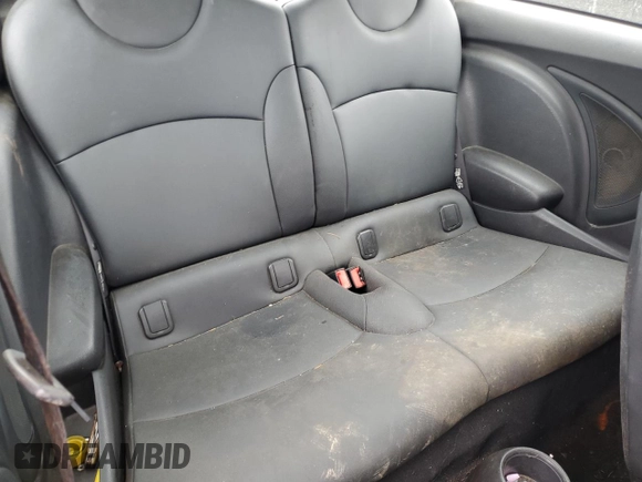 2011 MINI Hardtop with VIN WMWSU3C58BTX96968, listed as a Copart auction lot 62560915 with 88,616 mi miles and Salvage title. Bid and sale history available at DreamBid. Image 10.