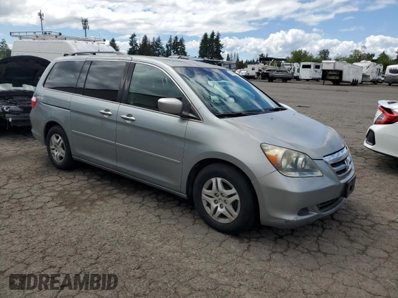 2006 Honda Odyssey EX-L z VIN 5FNRL38796B104224, wystawiony jako Copart lot #59049985 z przebiegiem 161 476 mil mil oraz Czysty tytuł • Clean title. Historia ofert i sprzedaży dostępna na DreamBid. Obrazek 4.