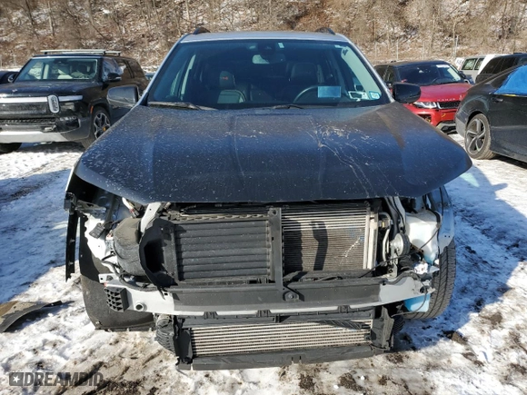 2022 GMC Terrain AT4 with VIN 3GKALYEV6NL261517, listed as a Copart auction lot 44010835 with 35,167 mi miles and Salvage Title. Bid and sale history available at carsss.com. Image 5.