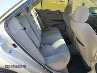 2006 Toyota Camry LE z VIN 4T1BF30K76U635997, wystawiony jako Copart lot #42248954 z przebiegiem 160 231 mil mil oraz Szkoda całkowita • Salvage title. Historia ofert i sprzedaży dostępna na DreamBid. Obrazek 10.