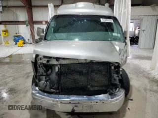 2004 Chevrolet Express Passenger z VIN 1GBFG15T741140422, wystawiony jako Copart lot #51949455 z przebiegiem 98 066 mil mil oraz Szkoda całkowita • Salvage title. Historia ofert i sprzedaży dostępna na DreamBid. Obrazek 5.