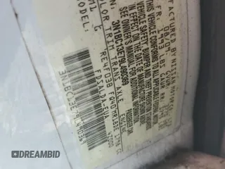 2009 Nissan Versa S z VIN 3N1BC13E79L490369, wystawiony jako Copart lot #51960035 z przebiegiem 160 125 mil mil oraz Nie do naprawy • Non repairable. Historia ofert i sprzedaży dostępna na DreamBid. Obrazek 13.