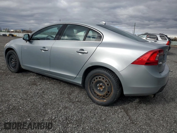 2013 Volvo S60 T5 Premier with VIN YV1612FS8D2184541, listed as a Copart auction lot 53500845 with 257,398 mi miles and Clean Title. Bid and sale history available at carsss.com. Image 2.