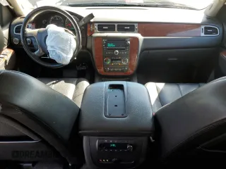 2013 Chevrolet Suburban LT with VIN 1GNSKJE70DR138631, listed as a Copart auction lot 57778185 with 176,934 mi miles and Salvage title. Bid and sale history available at DreamBid. Image 8.