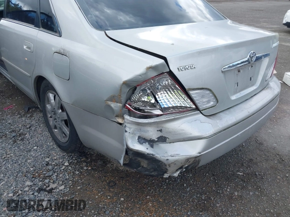 2001 Toyota Avalon XL with VIN 4T1BF28B21U128321, listed as a IAAI auction lot 42229476 with 258,769 mi miles and . Bid and sale history available at DreamBid. Image 15.