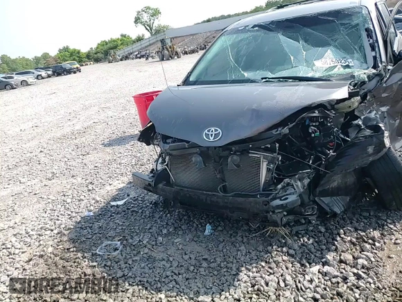 2013 Toyota Sienna XLE AAS with VIN 5TDYK3DC1DS345298, listed as a Copart auction lot 58750235 with Not provided miles and Salvage title. Bid and sale history available at DreamBid. Image 15.