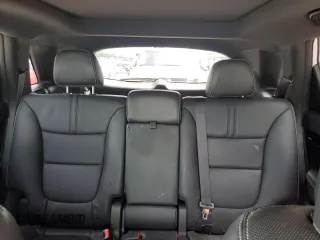 2014 Kia Sorento SX z VIN 5XYKW4A73EG459387, wystawiony jako Copart lot #56568634 z przebiegiem 145 151 mil mil oraz Szkoda całkowita • Salvage title. Historia ofert i sprzedaży dostępna na DreamBid. Obrazek 10.