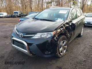2013 Toyota RAV4 XLE with VIN 2T3RFREV1DW030205, listed as a IAAI auction lot 41470204 with 97,087 mi miles. Bid and sale history available at carsss.com. Image 17.