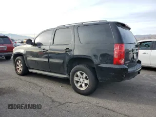 2008 GMC Yukon SLE w/3SA with VIN 1GKFC13C58J193818, listed as a Copart auction lot 84004714 with 158,121 mi miles and Salvage Title. Bid and sale history available at carsss.com. Image 2.