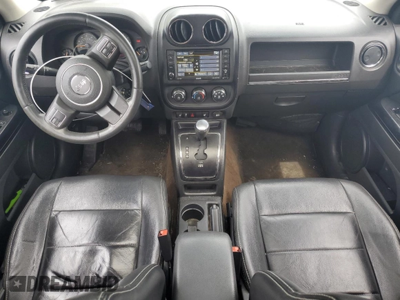 2015 Jeep Patriot High Altitude с VIN 1C4NJPFA5FD115982, выставлен на аукционе Copart как лот 55538215 с пробегом 79 674 миль миль и Списание • Salvage title. История ставок и продаж доступна на DreamBid. Изображение 8.