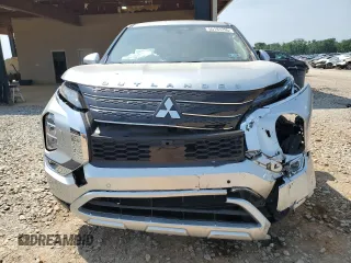 2024 Mitsubishi Outlander SE z VIN JA4J4VA80RZ074578, wystawiony jako Copart lot #55181295 z przebiegiem 8 151 mil mil oraz Szkoda całkowita • Salvage title. Historia ofert i sprzedaży dostępna na DreamBid. Obrazek 5.