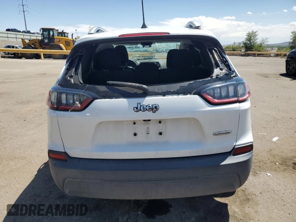 2019 Jeep Cherokee Latitude с VIN 1C4PJLCB5KD232681, выставлен на аукционе Copart как лот 60641735 с пробегом 52 979 миль миль и Списание • Salvage title. История ставок и продаж доступна на DreamBid. Изображение 6.