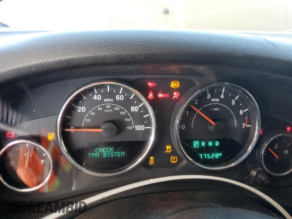 2018 Jeep Wrangler JK Unlimited Sahara with VIN 1C4BJWEGXJL889159, listed as a Copart auction lot 76523774 with 77,528 mi miles and Salvage Title. Bid and sale history available at carsss.com. Image 9.