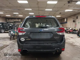 2022 Subaru Forester with VIN JF2SKACC1NH517798, listed as a IAAI auction lot 41658814 with 19,588 mi miles and . Bid and sale history available at DreamBid. Image 17.
