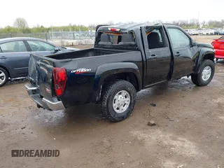 2006 GMC Canyon SLE1 with VIN 1GTDT136168209899, listed as a IAAI auction lot 42003200 with 120,285 mi miles. Bid and sale history available at carsss.com. Image 4.