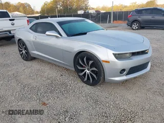 2014 Chevrolet Camaro LT z VIN 2G1FC1E36E9259754, wystawiony jako IAAI lot #41864556 z przebiegiem 118 443 mil mil oraz . Historia ofert i sprzedaży dostępna na DreamBid. Obrazek 1.