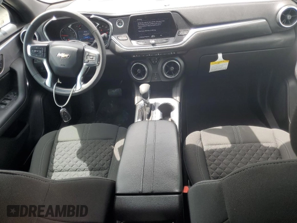 2022 Chevrolet Blazer LT z VIN 3GNKBCR41NS127535, wystawiony jako Copart lot #52414755 z przebiegiem 16 771 mil mil oraz Nie do naprawy • Non repairable. Historia ofert i sprzedaży dostępna na DreamBid. Obrazek 8.