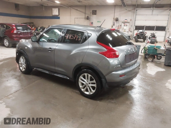 2014 Nissan Juke S with VIN JN8AF5MV4ET480754, listed as a IAAI auction lot 41415793 with 159,902 mi miles. Bid and sale history available at carsss.com. Image 3.