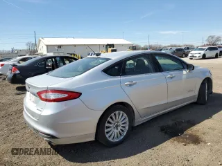 2016 Ford Fusion SE Hybrid with VIN 3FA6P0LU4GR352115, listed as a Copart auction lot 50616775 with 86,579 mi miles and Salvage title. Bid and sale history available at DreamBid. Image 3.