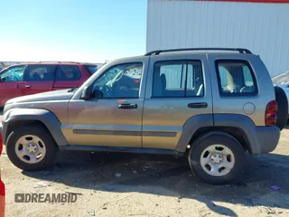 2007 Jeep Liberty Sport with VIN 1J4GK48K77W502284, listed as a IAAI auction lot 41323341 with 223,050 mi miles. Bid and sale history available at carsss.com. Image 14.