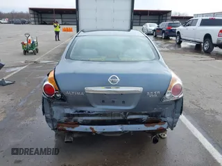 2010 Nissan Altima 3.5 SR with VIN 1N4BL2APXAN461269, listed as a IAAI auction lot 41688378 with 165,751 mi miles. Bid and sale history available at carsss.com. Image 17.