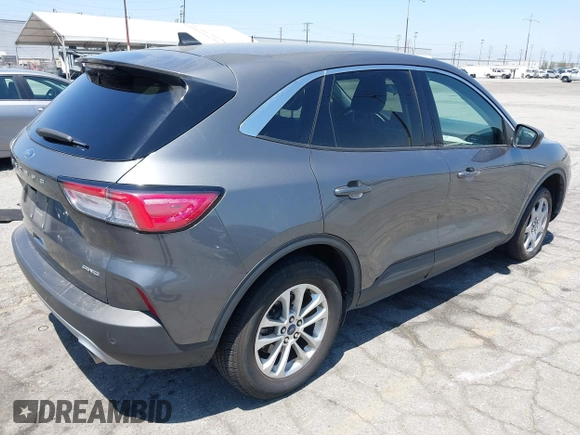 2021 Ford Escape SE with VIN 1FMCU9G65MUA38639, listed as a IAAI auction lot 42621442 with 105,737 mi miles and . Bid and sale history available at DreamBid. Image 4.