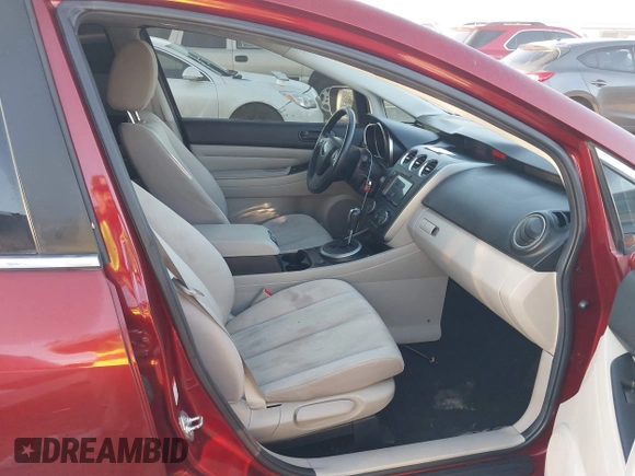 2011 Mazda CX-7 i Sport with VIN JM3ER2B50B0386977, listed as a IAAI auction lot 41691581 with 186,253 mi miles. Bid and sale history available at carsss.com. Image 5.