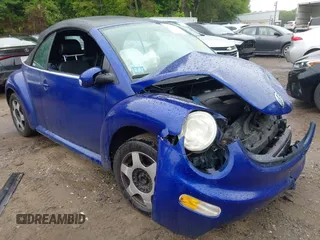 2004 Volkswagen Beetle with VIN 3VWCM21Y74M303648, listed as a IAAI auction lot 42457208 with 127,804 mi miles and . Bid and sale history available at DreamBid. Image 1.