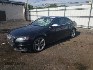 2011 Audi S4 z VIN WAUBGCFL2BA000776, wystawiony jako Copart lot #56271255 z przebiegiem 146 349 mil mil oraz Szkoda całkowita • Salvage title. Historia ofert i sprzedaży dostępna na DreamBid. Obrazek 1.