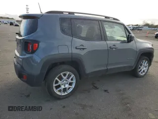 2021 Jeep Renegade Latitude with VIN ZACNJDBB6MPM76100, listed as a Copart auction lot 80125404 with 19,264 mi miles and Salvage title. Bid and sale history available at DreamBid. Image 3.
