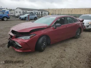 2019 Toyota Avalon XLE z VIN 4T1BZ1FB7KU011923, wystawiony jako Copart lot #50403765 z przebiegiem 60 919 mil mil oraz Szkody całkowita. Historia ofert i sprzedaży dostępna na DreamBid. Obrazek 1.