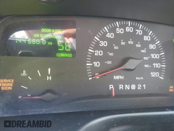 2001 Lincoln Town Car Signature with VIN 1LNHM82W11Y613959, listed as a IAAI auction lot 42432229 with 144,660 mi miles and . Bid and sale history available at DreamBid. Image 7.