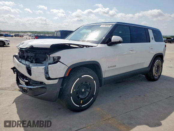 2025 Rivian R1S Adventure z VIN 7PDSGBBA3SN046975, wystawiony jako Copart lot #61790405 z przebiegiem 8 427 mil mil oraz Szkoda całkowita • Salvage title. Historia ofert i sprzedaży dostępna na DreamBid. Obrazek 1.