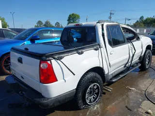 2002 Ford Explorer Sport Trac Value с VIN 1FMZU67E22UB66625, выставлен на аукционе IAAI как лот 42053553 с пробегом 196 282 миль миль и . История ставок и продаж доступна на DreamBid. Изображение 4.