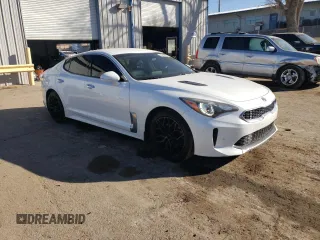 2018 Kia Stinger with VIN KNAE15LAXJ6030560, listed as a Copart auction lot 43964235 with 97,371 mi miles and Salvage Title. Bid and sale history available at DreamBid. Image 4.