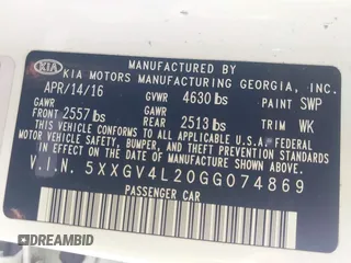 2016 Kia Optima SXL Turbo with VIN 5XXGV4L20GG074869, listed as a IAAI auction lot 41212808 with 82,884 mi miles. Bid and sale history available at carsss.com. Image 9.